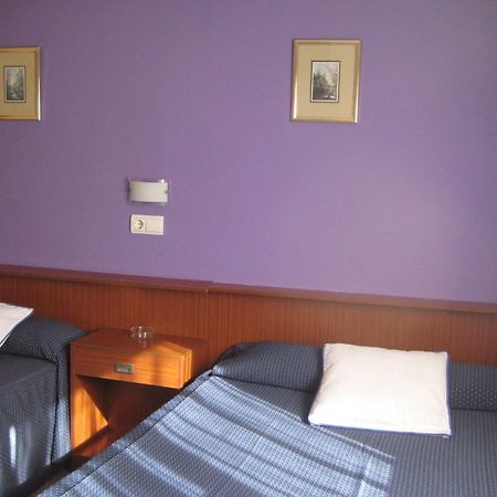 Hotel Nuria เอลกัมเปโญ ภายนอก รูปภาพ